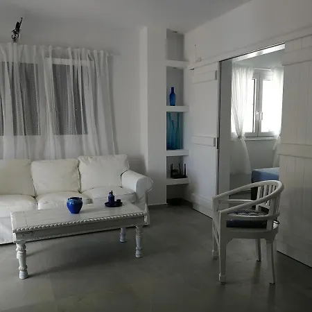 Vila Kapares Boutique Vacation Houses Agia Anna (Naxos)