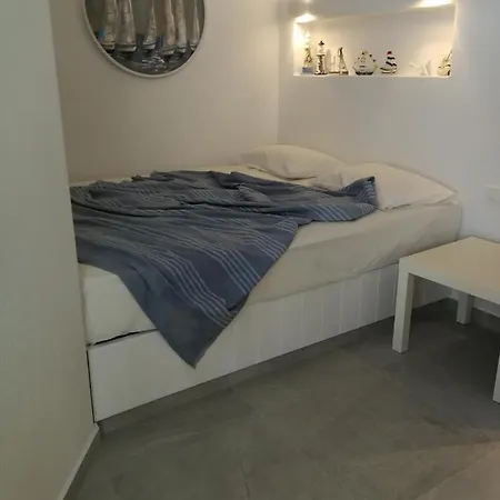 Kapares Boutique Vacation Houses *